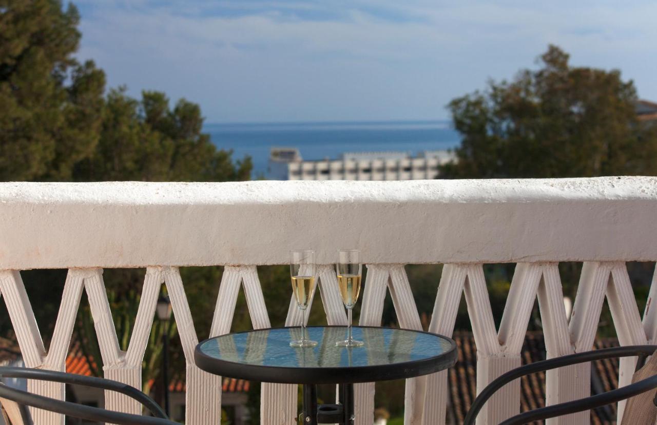 Agradable Adosado Con Piscina La Hidalga Villa Benalmadena Exterior photo
