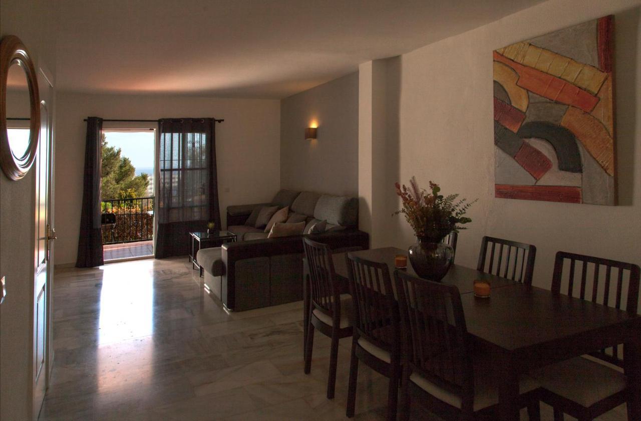 Agradable Adosado Con Piscina La Hidalga Villa Benalmadena Exterior photo
